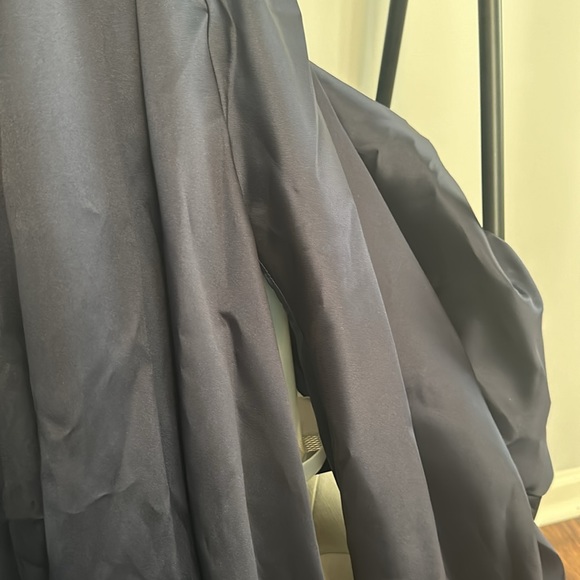 Dress - Picture 3 of 6